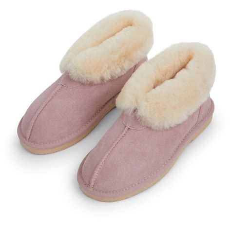 grosby sheepskin slippers.